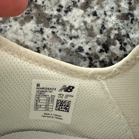 New Balance Women's DynaSoft Nergize Sport V2 Cross Trainer Sneaker - Picture 5 of 7